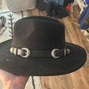 Black hat